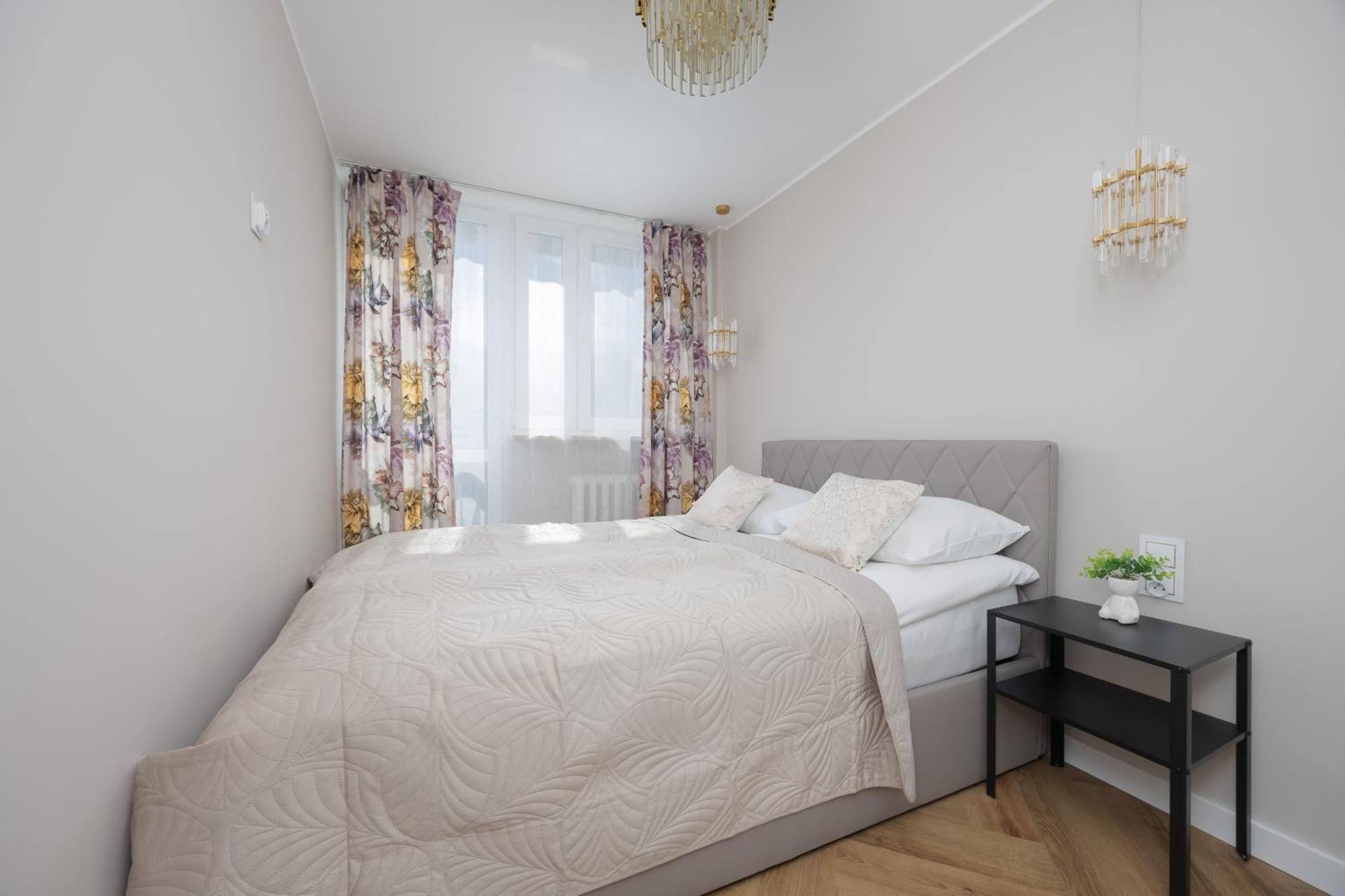 Leilighet Tasteful Grzybowska Near Centre By Renters *